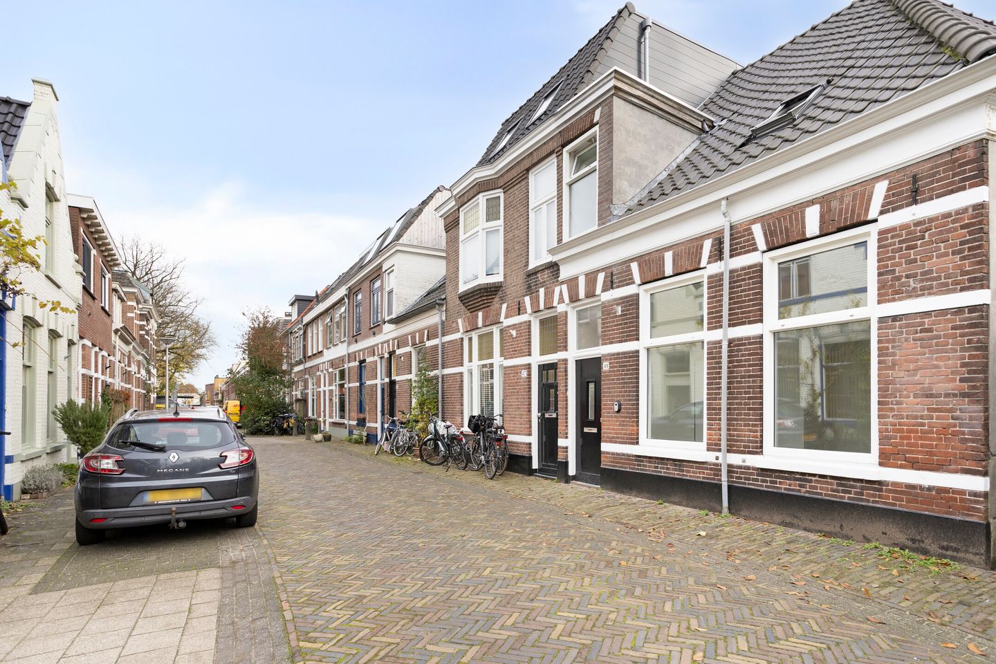 View photo 2 of Coetsstraat 49