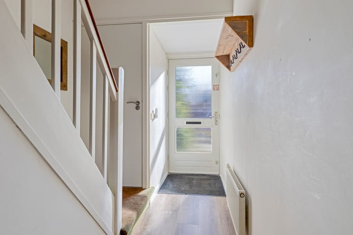 Photo 8 of Merelstraat 10