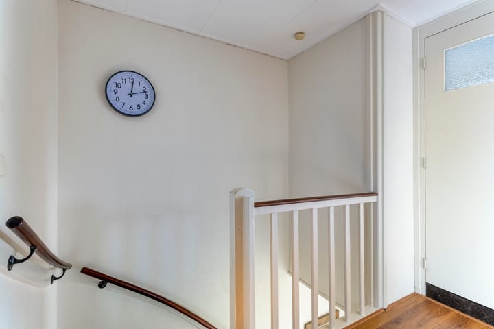 Photo 19 of Merelstraat 10