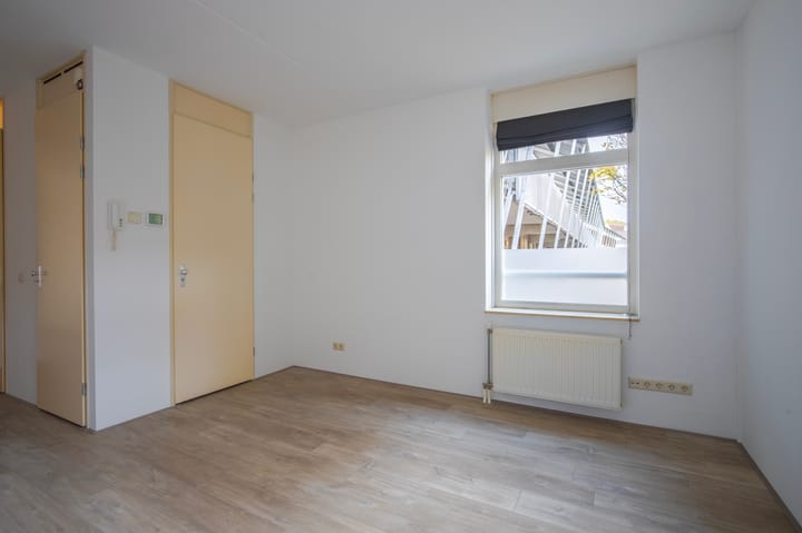 Foto 13 van Singelstraat 142-1