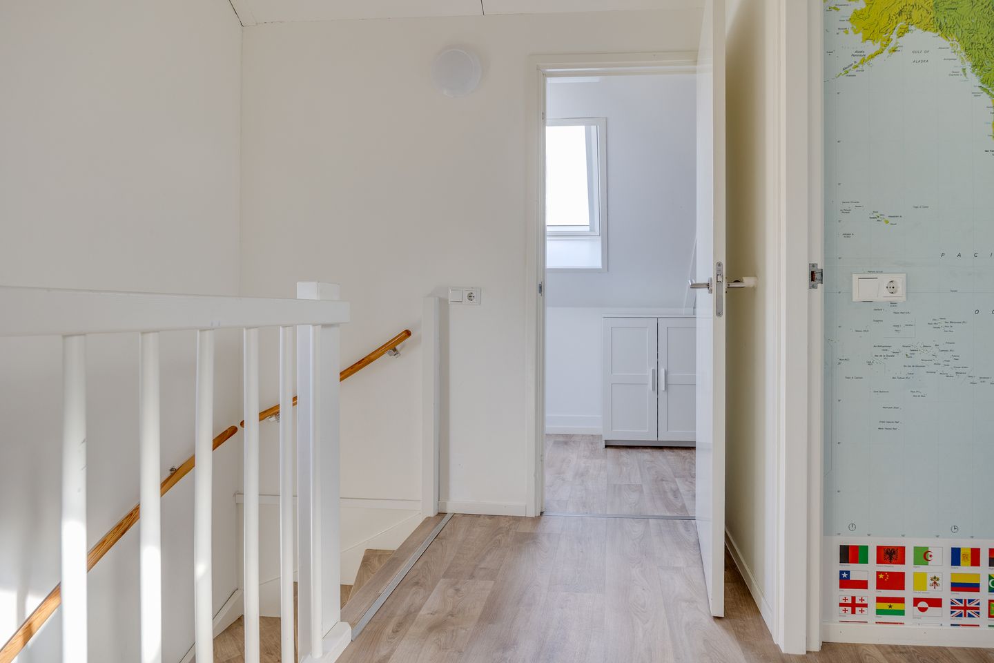 Photo 19 of Oranjestraat 24-C