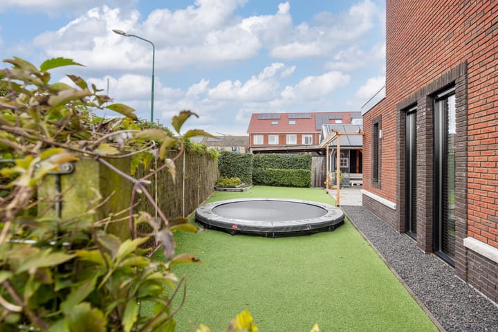 Foto 26 van Oranjestraat 24-C