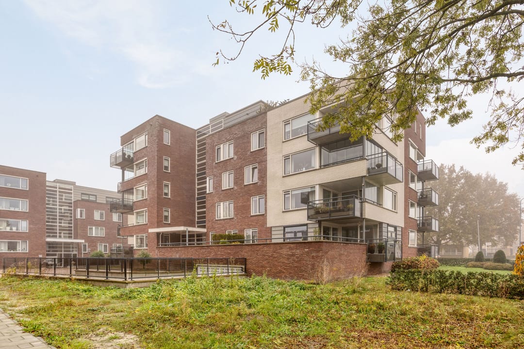 Photo 1 of Straat Magelhaen 15-03