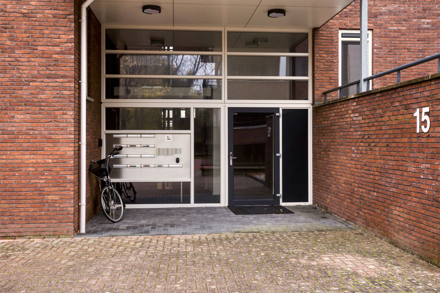 Photo 10 of Straat Magelhaen 15-03