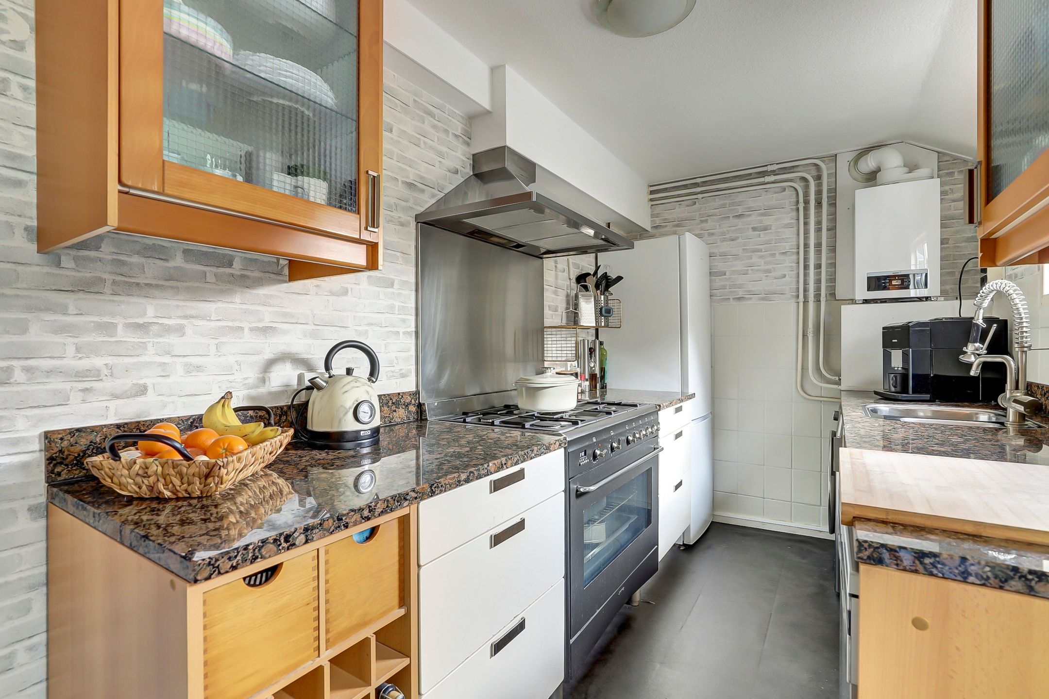 Photo 12 of Wilhelminastraat 8