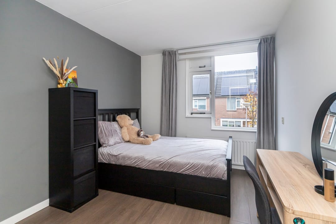 Photo 22 of Beelstraat 92