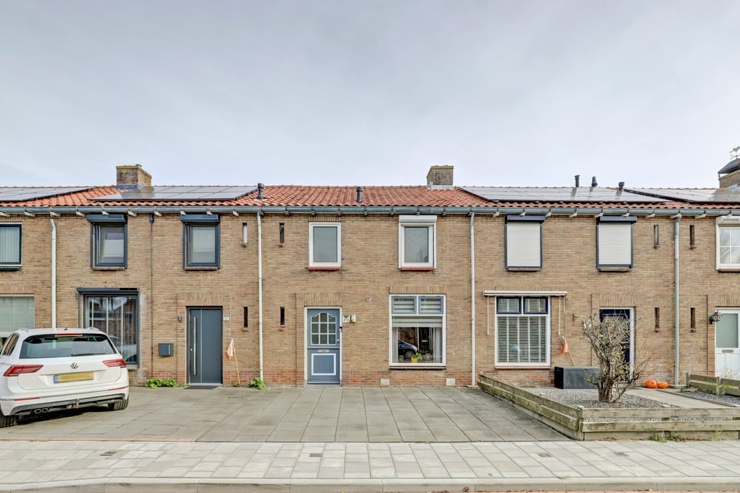 Photo 28 of Wilhelminastraat 8