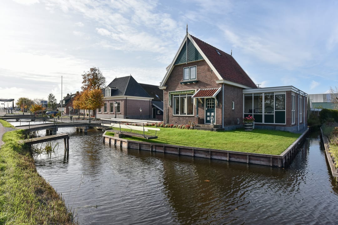 Photo 1 of Drechtdijk 76