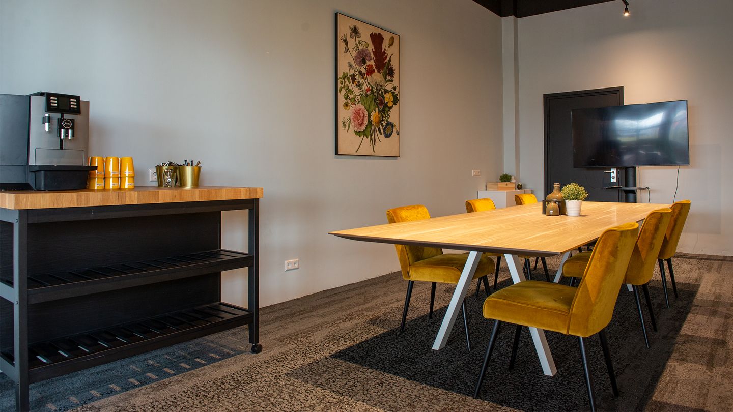 View photo 4 of Wethouder Beversstraat 185