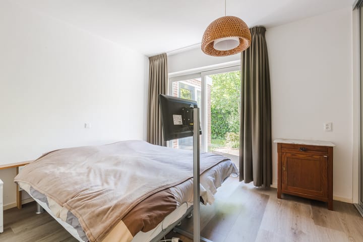 Foto 16 van Esdoornhof 2-B