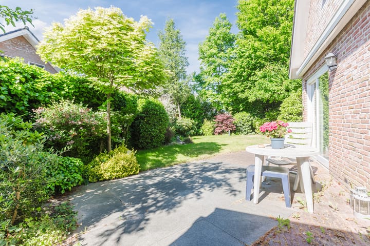 Foto 42 van Esdoornhof 2-B