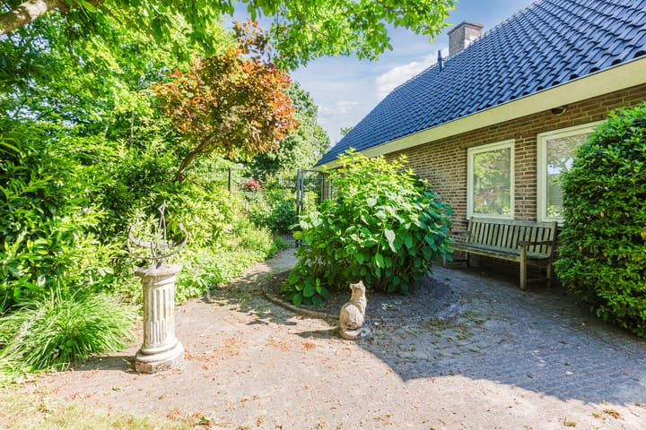 Foto 44 van Esdoornhof 2-B