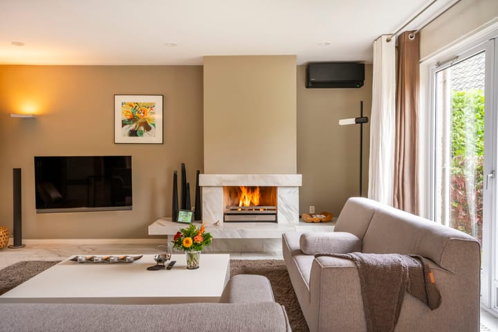 Photo 24 of Bas Dongen 7