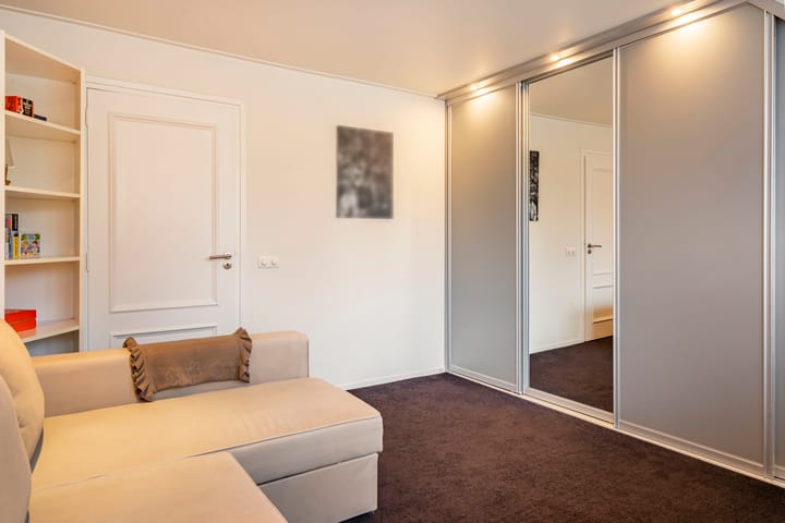 Photo 36 of Bas Dongen 7