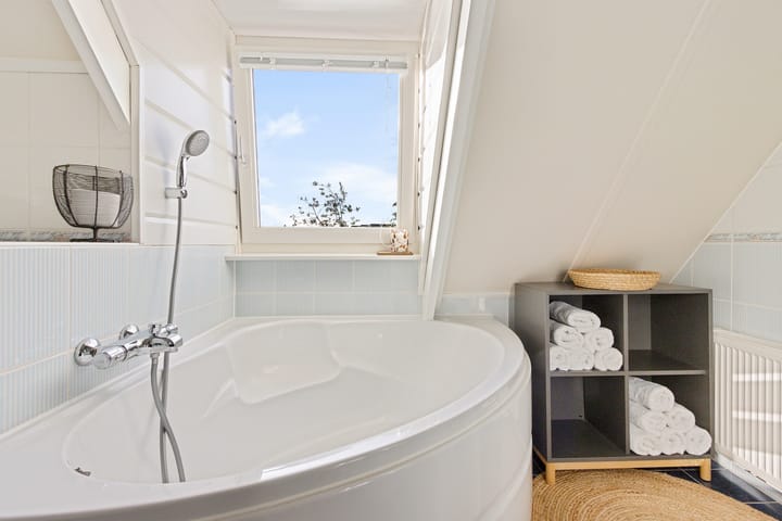 Photo 24 of Spijkerboor 24