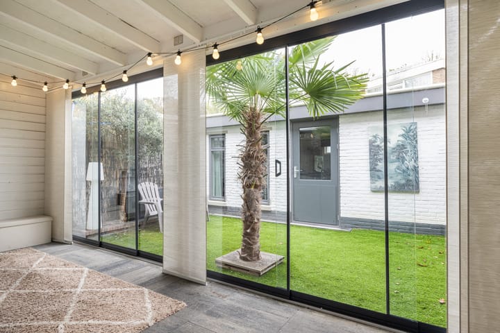 Photo 5 of Van der Duyn van Maasdamplantsoen 9