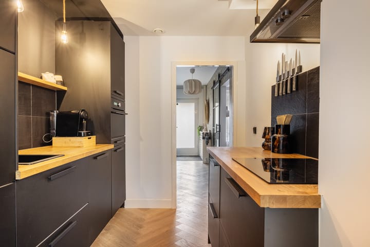 Photo 20 of Van der Duyn van Maasdamplantsoen 9