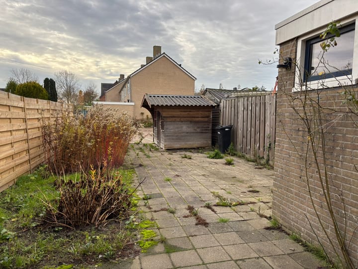 Photo 8 of Schoolstraat 12