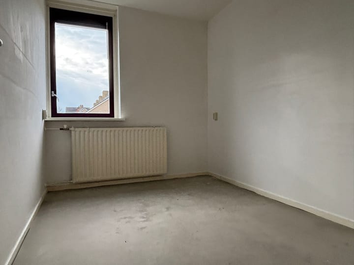 Photo 16 of Schoolstraat 12