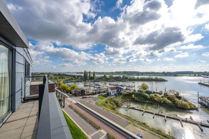 Photo 39 of C. de Kleijnstraat 60