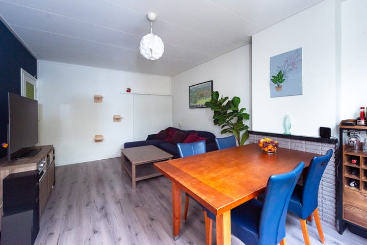 Foto 9 van Van Uvenweg 134-I