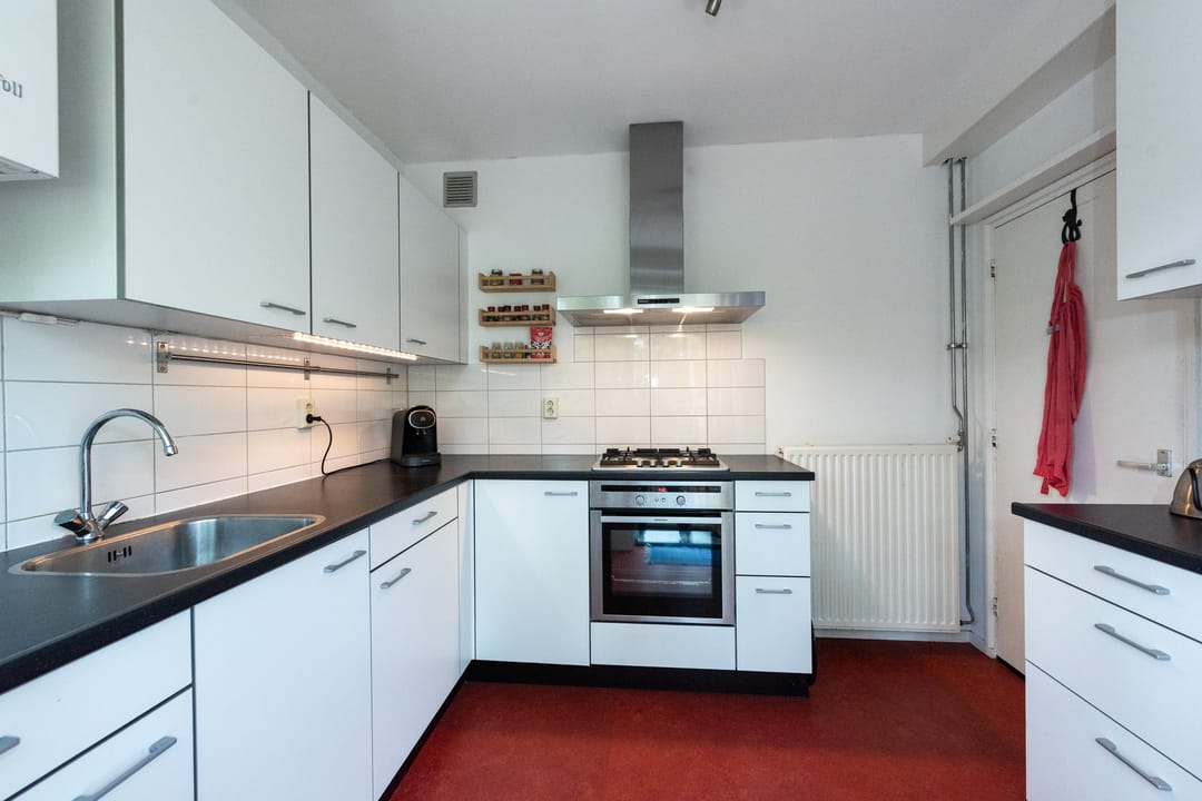 Foto 13 van Van Uvenweg 134-I