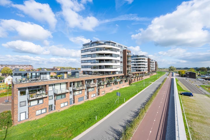 Photo 62 of C. de Kleijnstraat 60