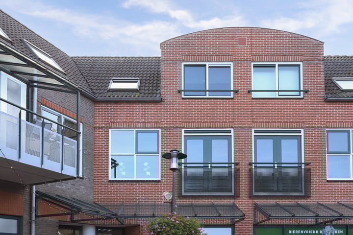 Foto 3 van Kerkplein 110