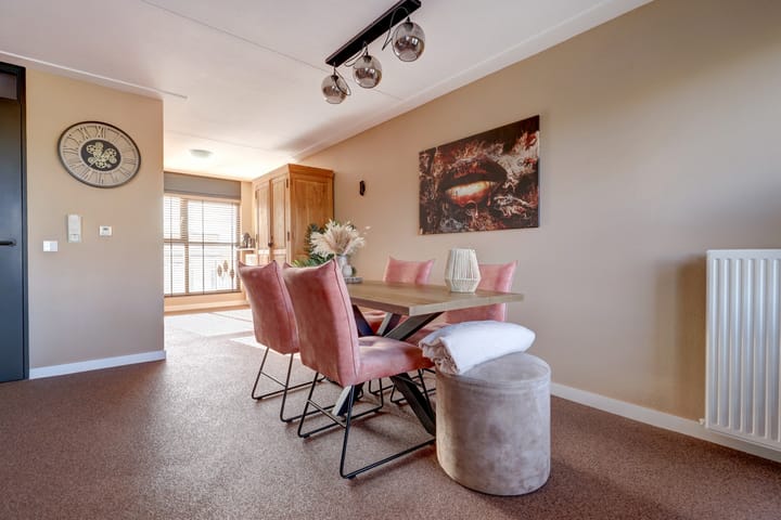 Foto 16 van Kerkplein 110