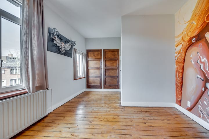 Photo 20 of Veldenseweg 36