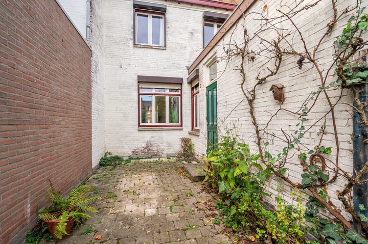 Photo 30 of Veldenseweg 36