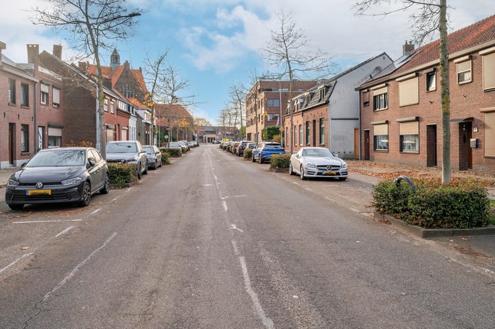 Photo 39 of Veldenseweg 36