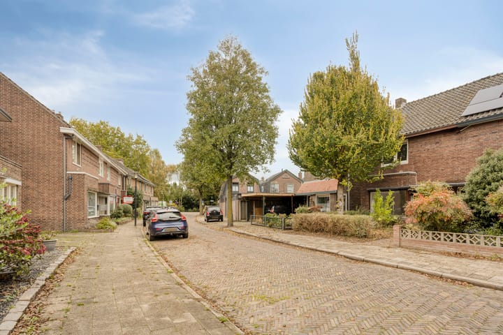 Foto 36 van Frederikstraat 60