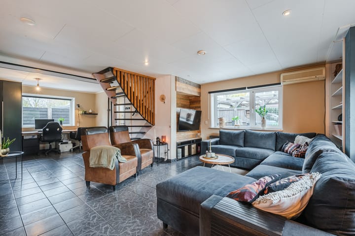 Photo 12 of Zuidzijde 95