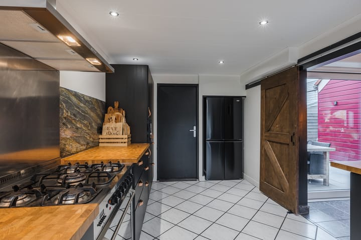 Photo 18 of Zuidzijde 95