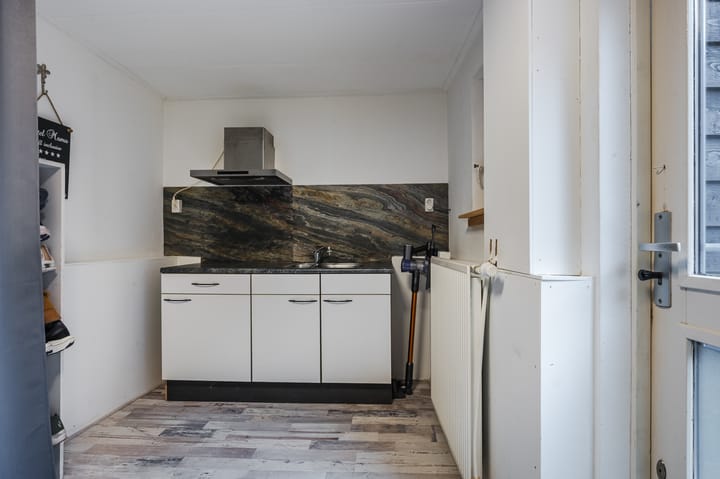 Photo 19 of Zuidzijde 95