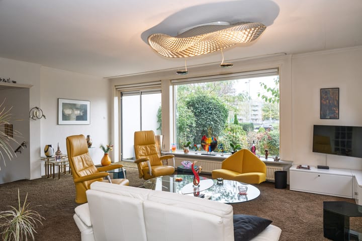 Photo 4 of Bickerstraat 18