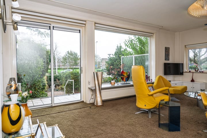 Photo 8 of Bickerstraat 18