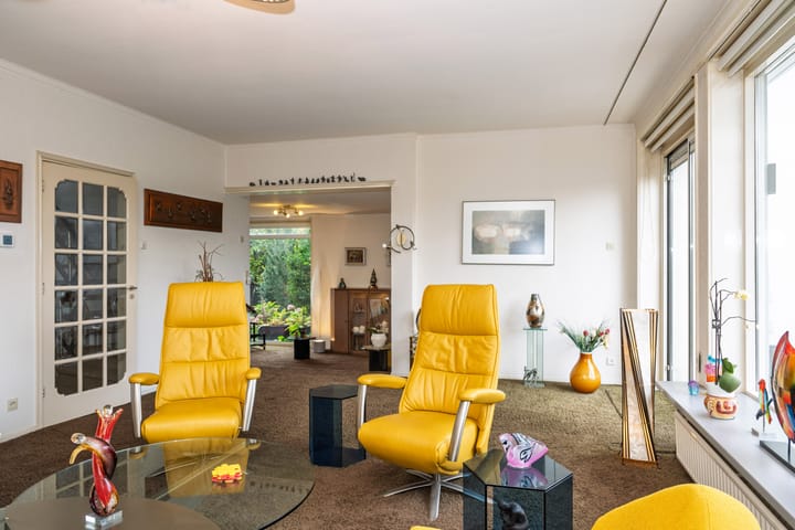 Photo 11 of Bickerstraat 18