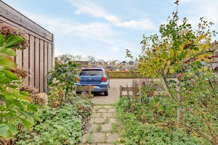 Photo 33 of Lunenburg 18