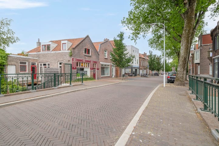 Photo 42 of Czarinastraat 38