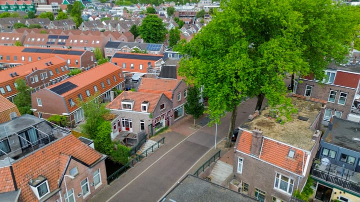 Photo 46 of Czarinastraat 38