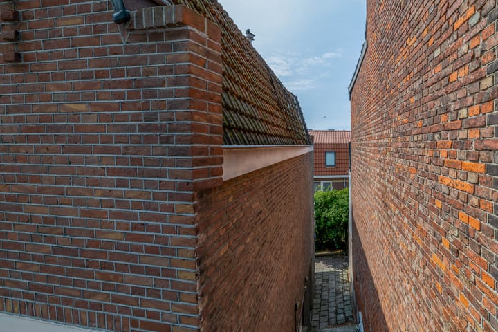 Photo 59 of Czarinastraat 38