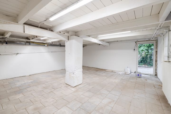 Photo 38 of Czarinastraat 38