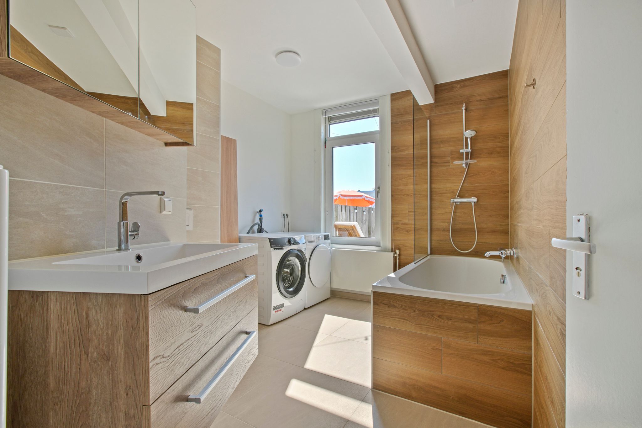 Photo 24 of Retiefstraat 61-3