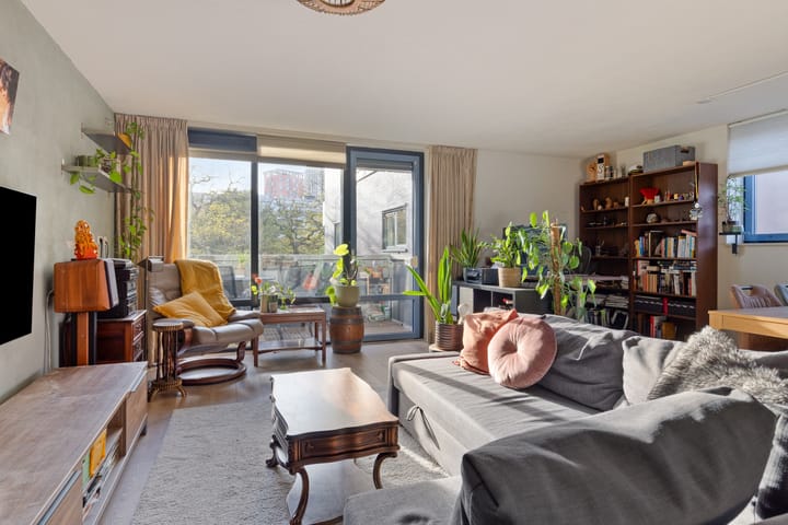 Foto 2 van Leeghwaterstraat 240