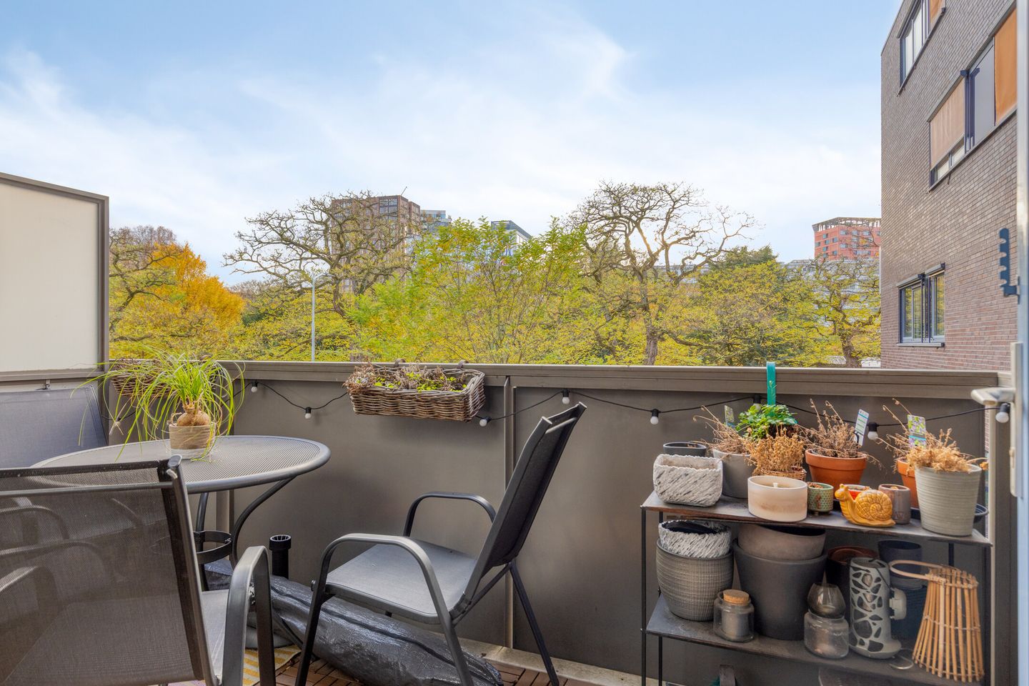 Photo 14 of Leeghwaterstraat 240