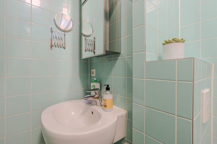 Photo 12 of Westerdoksdijk 611