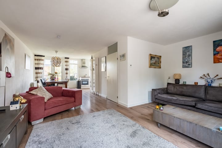 Foto 11 van de Moriaan 27