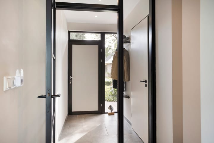 Photo 5 of Vogelwikke 20